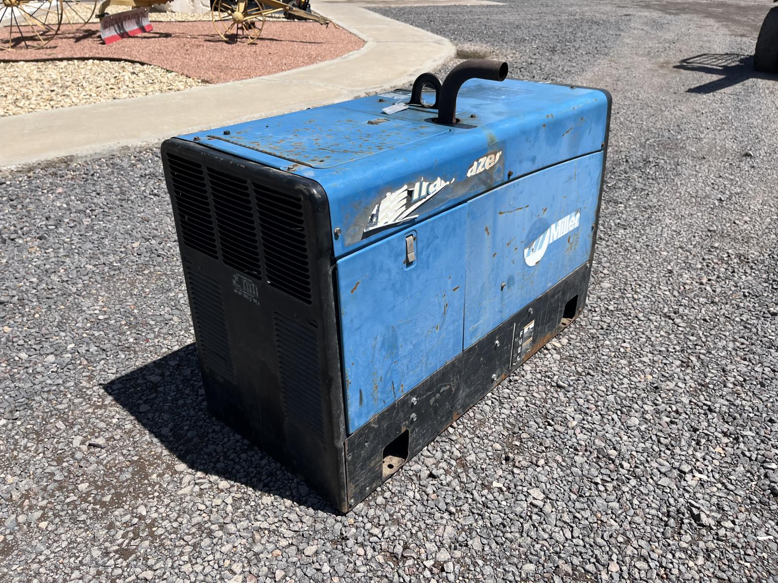 ./imagenes/INVOICE/2019/17967/SOLDADORA MILLER TRAILBLAZER 302 (11).JPG